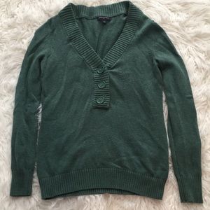 Banana Republic 3 Button V-Neck Sweater